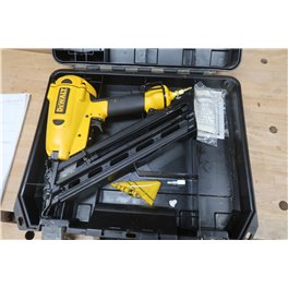 Dewalt D51275 air nailer Straight or angled 1&frac14; inch Heavy Duty
